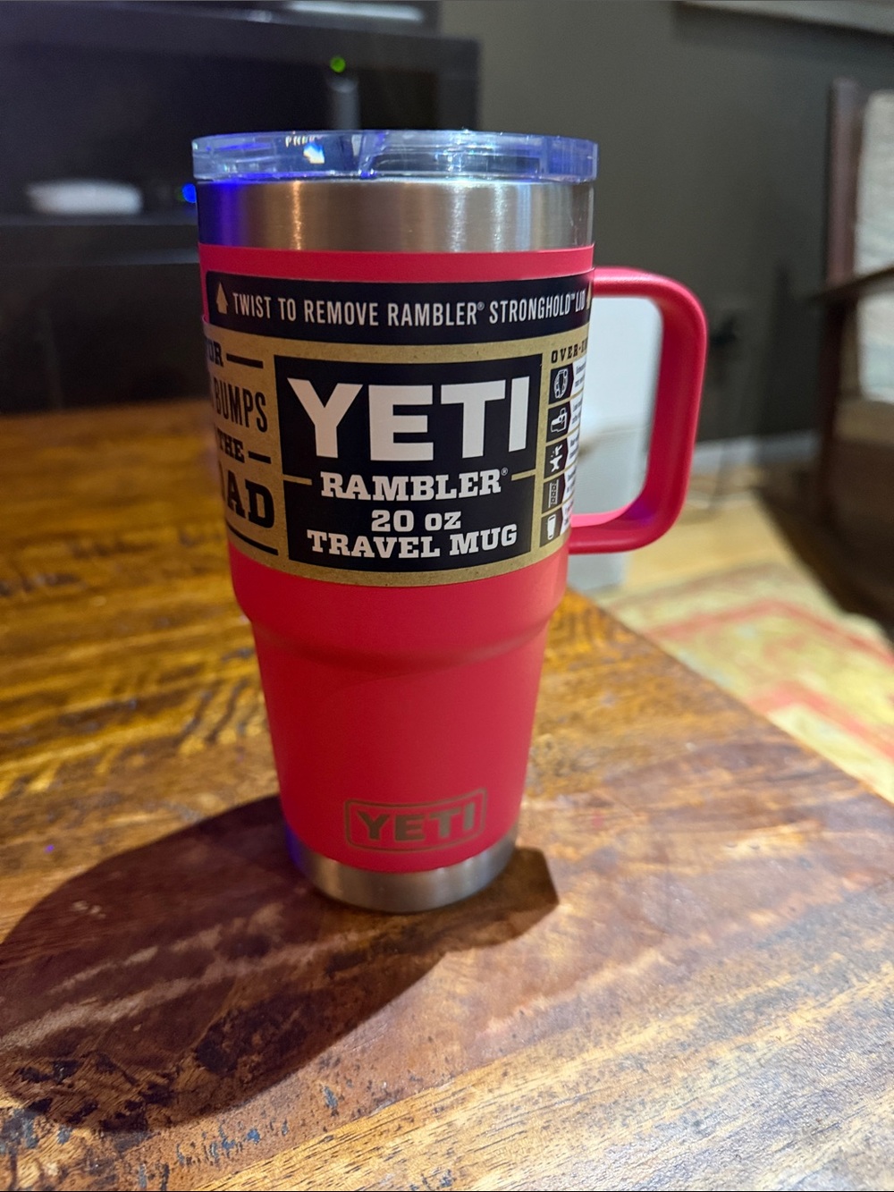 Yeti Rambler 20 oz Magenta